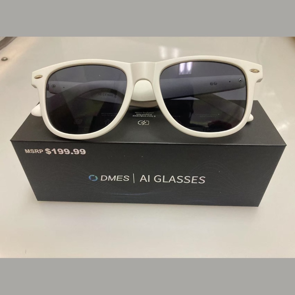 AI Glasses White